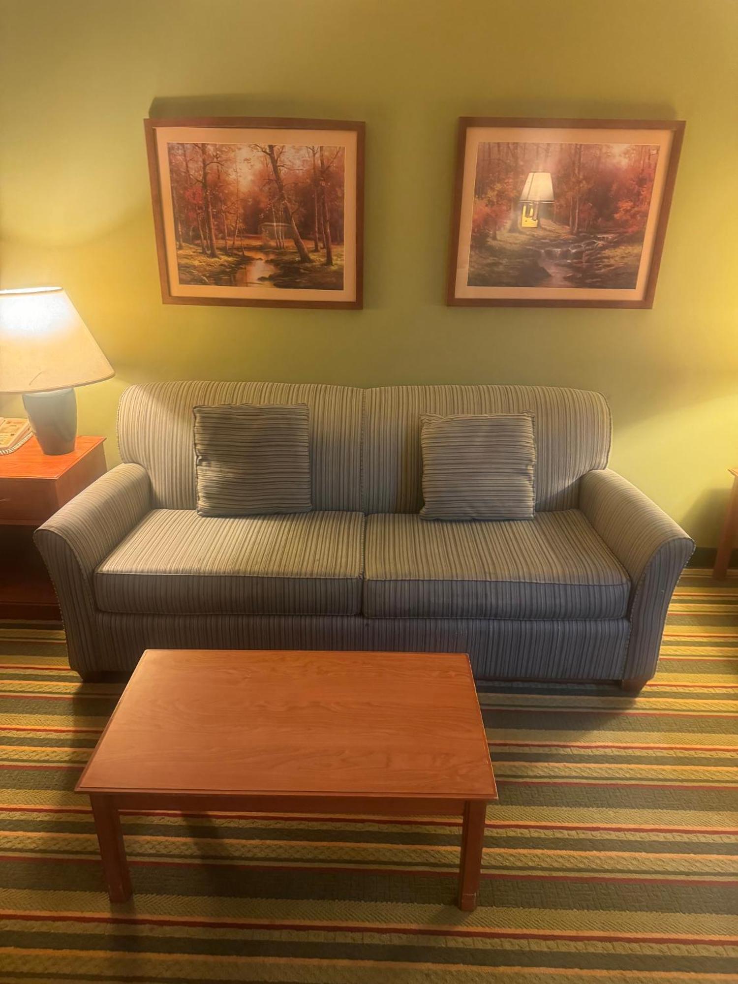 Super 8 By Wyndham Sparta Ngoại thất bức ảnh